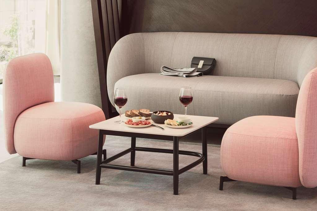 Okko Hotels Paris La Defense ナンテール レストラン 写真