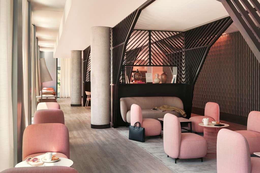 Okko Hotels Paris La Defense ナンテール レストラン 写真